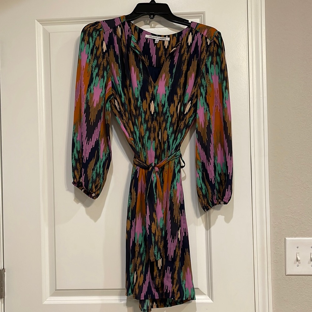 Long sleeve Collective Concepts multicolored dress with cloth belt: size Large: